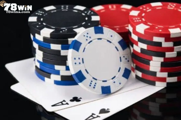Người chơi hãy tham khảo một số thuật ngữ thường gặp khi chơi poker